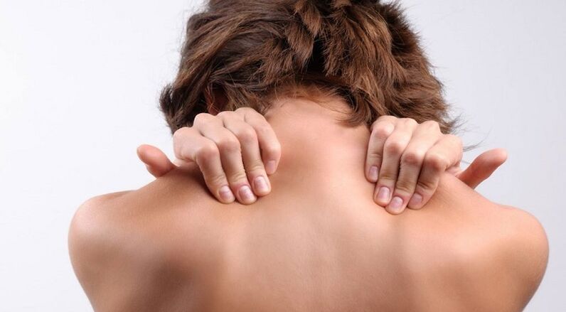 Nackenschmerzen mit zervikaler Osteochondrose